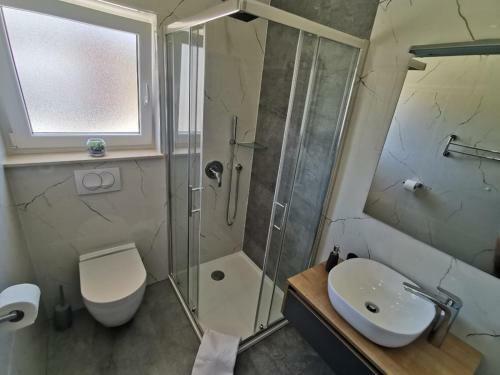 Apartamento New Nikolina 4 Star