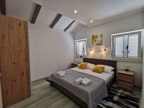 Apartamento New Nikolina 4 Star