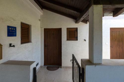 Hostal Apartments Sabina, Mali Lo?inj