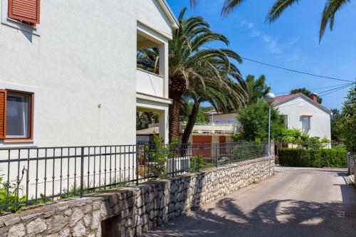 Hostal Apartments Agneza, Mali Lo?inj