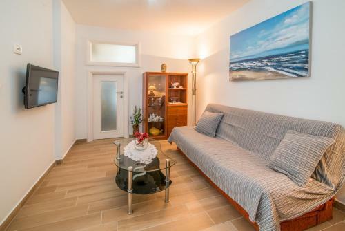 Apartment Belveder *spacious Groundfloor Apartment