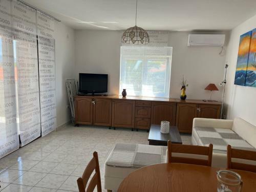 Apartma Tina