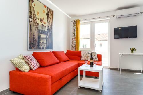 Golden Island Apartments