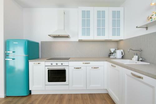 Bellmar Apartments