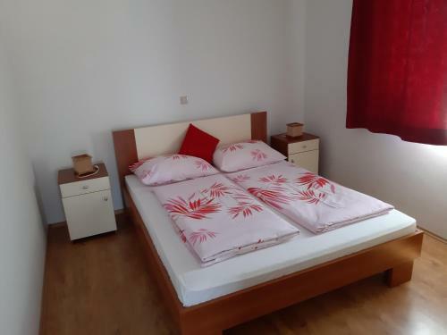 Apartments Mihael