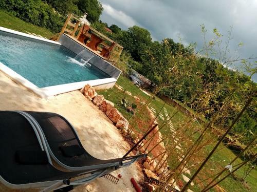 Villa Sweet Rustic Home