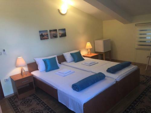 Hostal Rooms Salvia