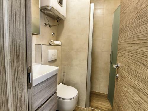Hostal Apartments Victoria
