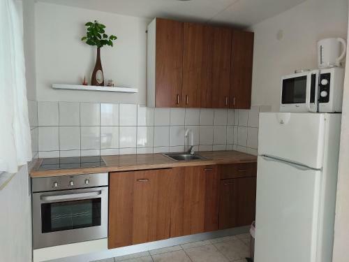 House House Povile