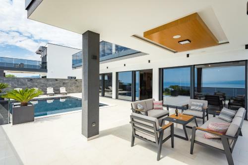 Three Elements Villas - Villa Titanium