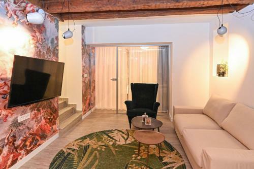 Good Time Apartments