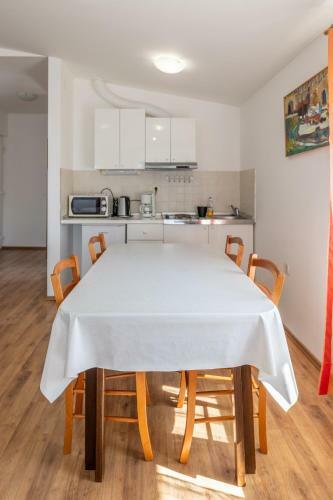 Apartments Liburnija