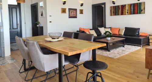Casa Nova Deluxe Apartment