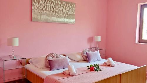 Zara Guest House