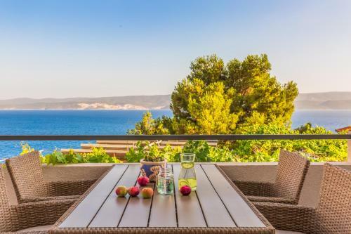 Adris Apartments