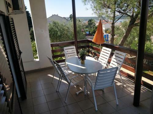 Apartment Minkalili