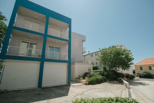Panta Rei Apartments