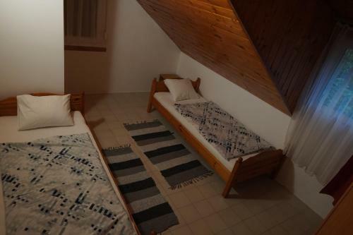 Ny�rfa Apartman