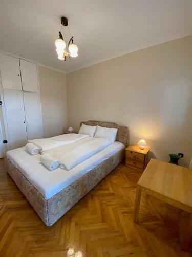 Pet?fi 24 Apartmanok Si�fok