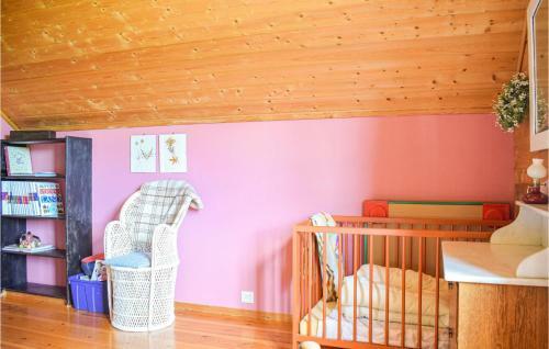 Nice Home In Lonev�g With 4 Bedrooms