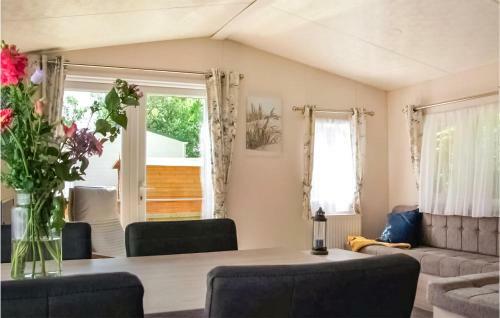 Stunning Home In In de Bongerd With 3 Bedrooms #816