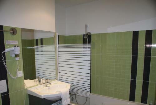 Hotel H�tel R�sidence Bergara