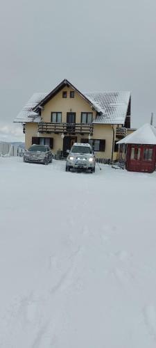 Casa In Varf Fundata