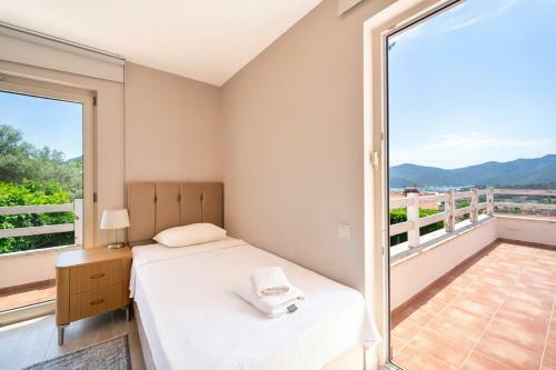 Villa Sea View & Private Pool-peony