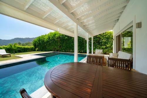 Villa Sea View & Private Pool-peony