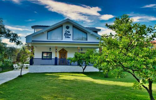 Only Blue Villa