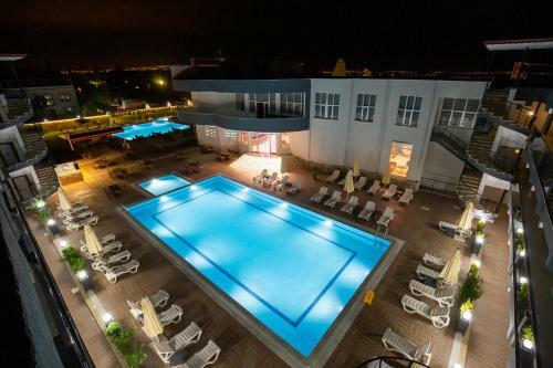 Anya Resort Hotel