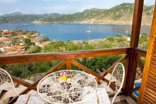 Bed & Breakfast V?lla Bakacak