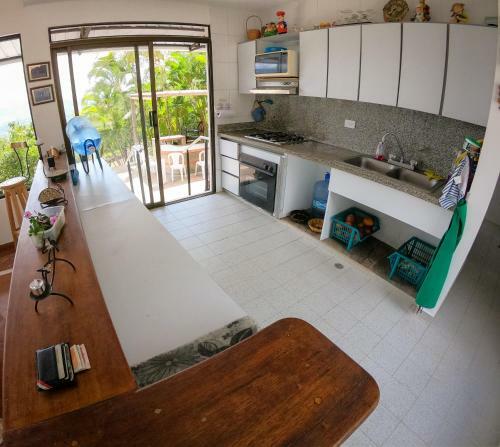 Villa � Casa 100 % Privada, Piscina Y Parqueadero !