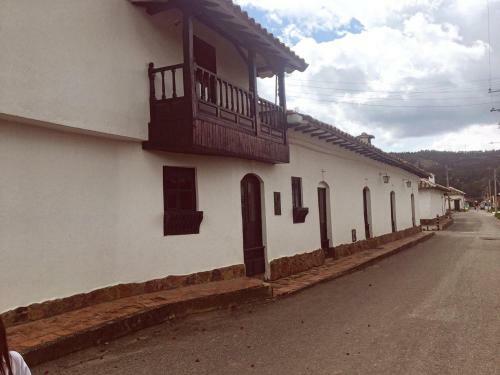 Hostal Casa Dante, Desde 1792!