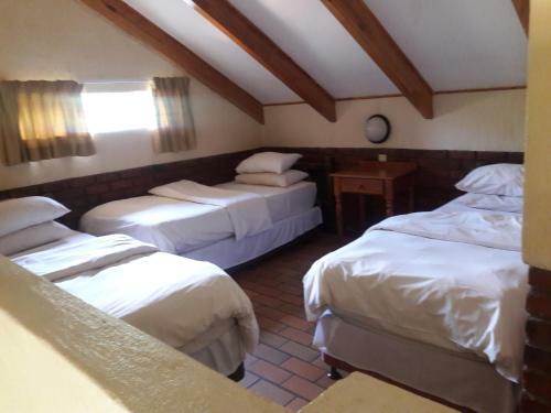 Hotel Bakgatla Resort