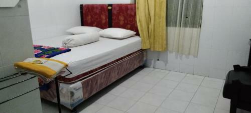 Express O 91176 Hotel Puri Gandaria