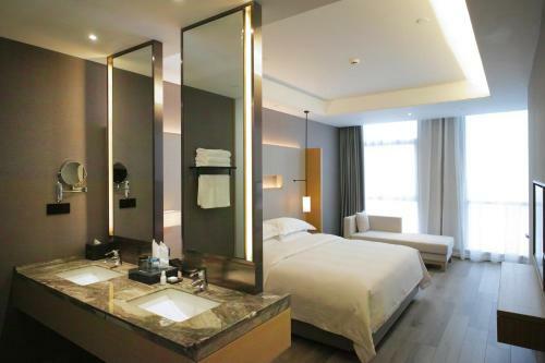 Hotel ????????
