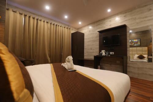 Hotel Siya Ram By Dp Hotels