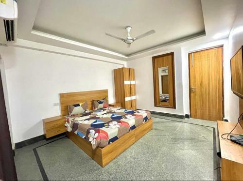 Hostal 16bhk Entire Villa For Function And Marriage