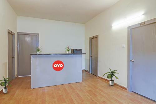 Oyo 91582 Hotel Lavish Stay