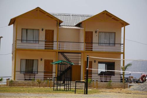 Hotel Resort Prakriti Unwind