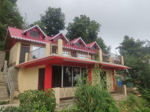 Tranquil Hillside Homestay