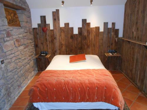 Hotel Logis H�tel Restaurant La Charrue