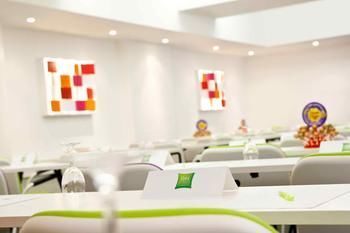 Hotel Ibis Styles Annemasse Gen�ve