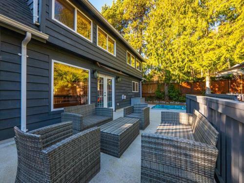 Ocean Friendly Amenities - Hot Tub, Great Location