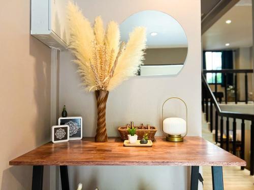 Bed & Breakfast Home At 20 By Sleepyoho