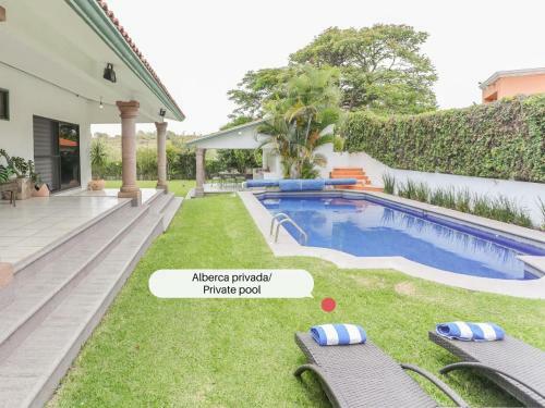 Casa Familiar En Lomas de Cocoyoc