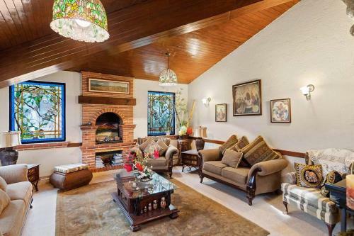 +ms +casa Tequis +hermoso Jard�n