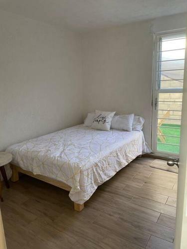 Tranquila Casa Nueva A 10 Min Del Aeropuerto