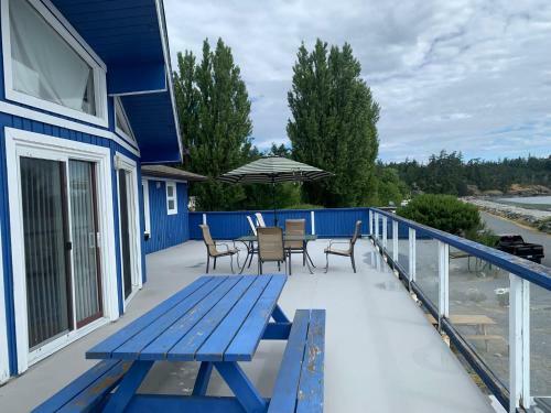 Villa Metchosin Beach House